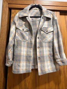 Oversized Plaid Button-Front Jacket in Gray, Cream & Tan